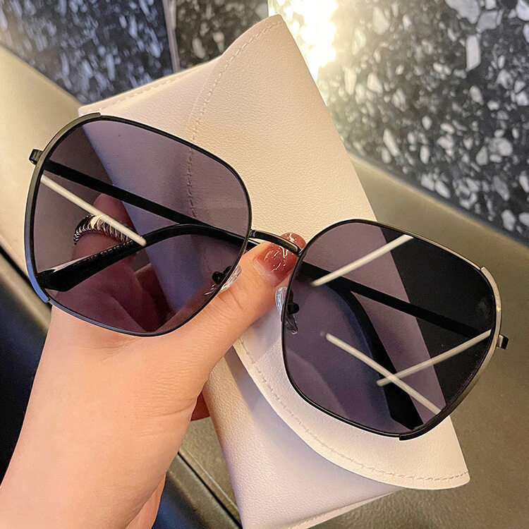 cabecade 2021 new net celebrity fashion sunglasses men Korean style square oval sunglasses women personality anti-UV glasses