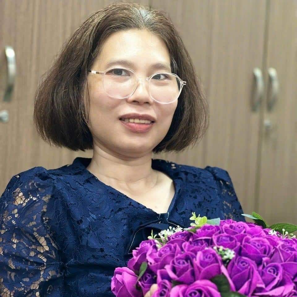 QUÁCH THỊ CẨM HÀ